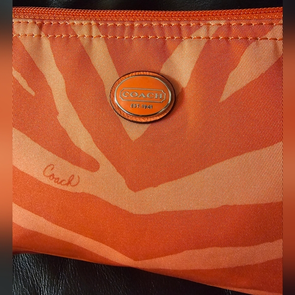 Coach Tangerine Chevron Nylon Makeup bag EUC - Picture 2 of 14